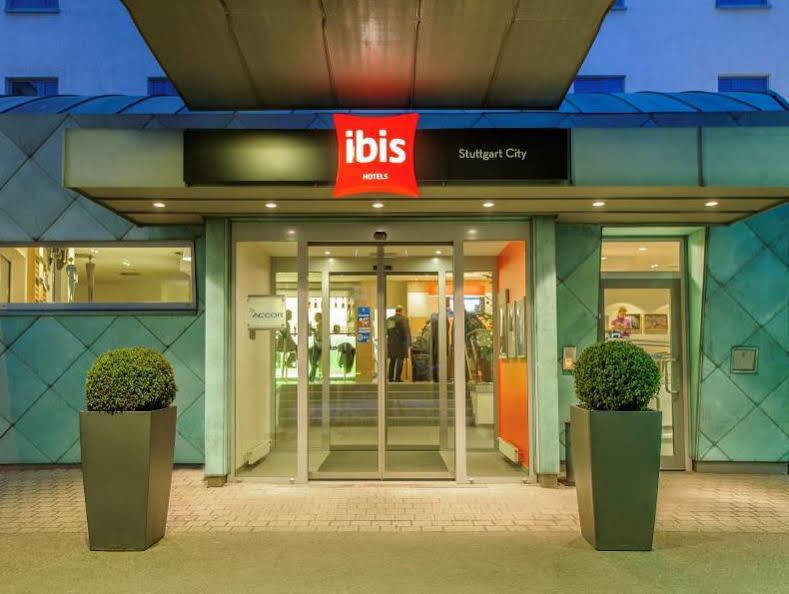 ibis Stuttgart Centrum Exterior foto